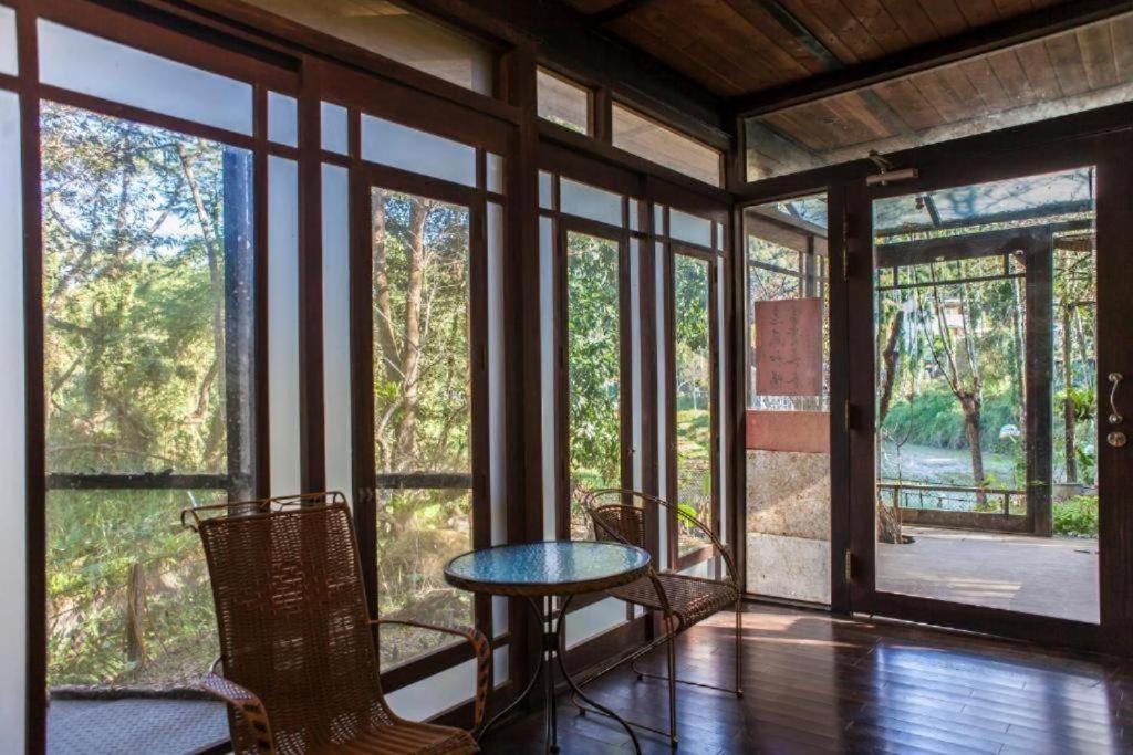 Siyuan Ju Homestay Пулі Екстер'єр фото