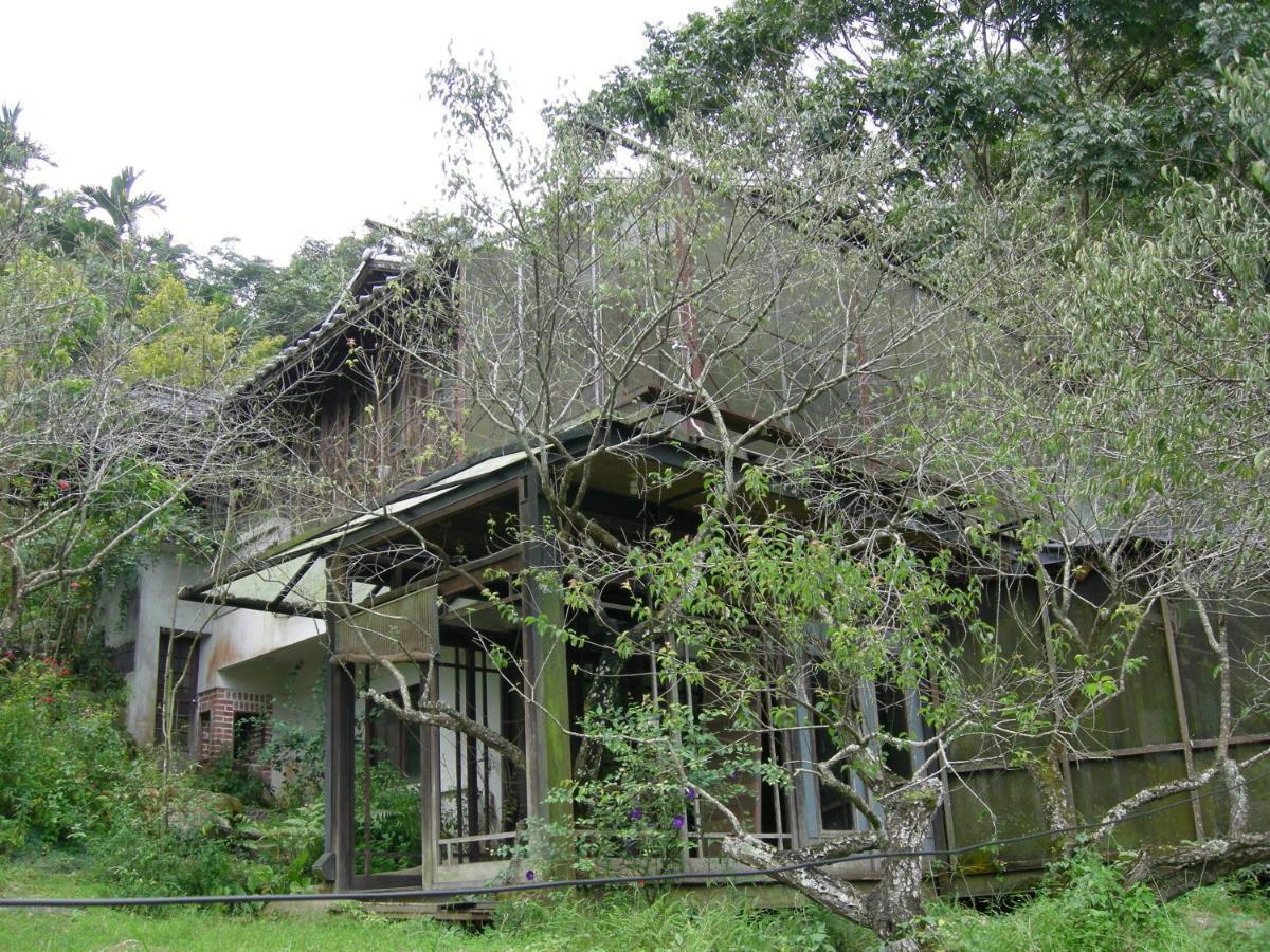 Siyuan Ju Homestay Пулі Екстер'єр фото