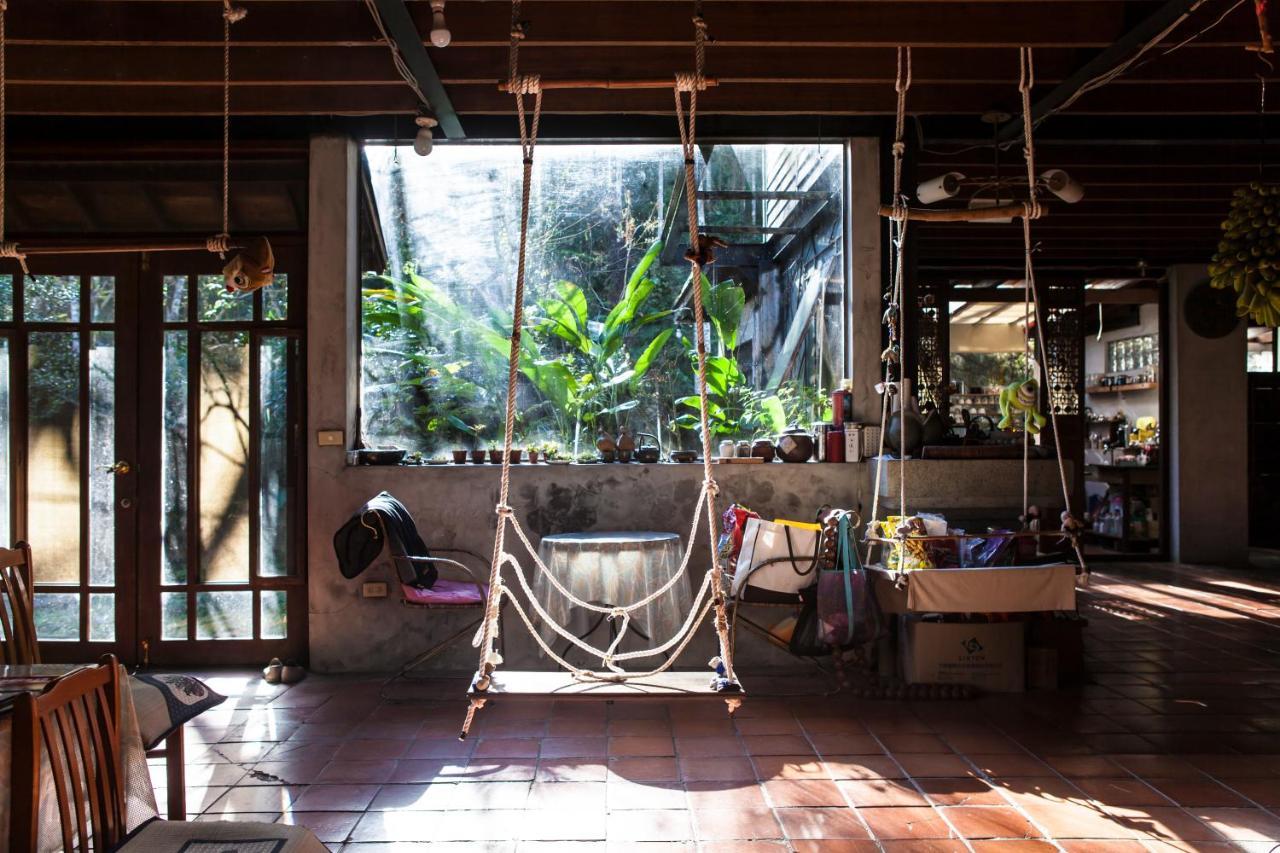 Siyuan Ju Homestay Пулі Екстер'єр фото